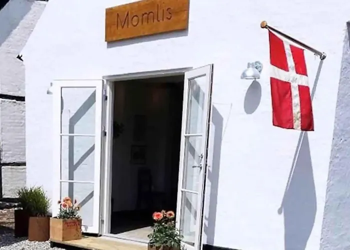 Spacious Near The Nyaraló