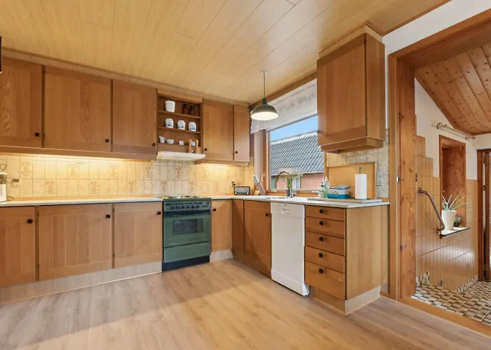 Spacious Near The * Bagenkop