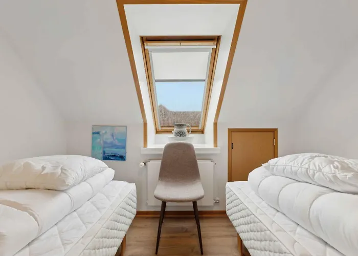 Nyaraló Spacious Near The *